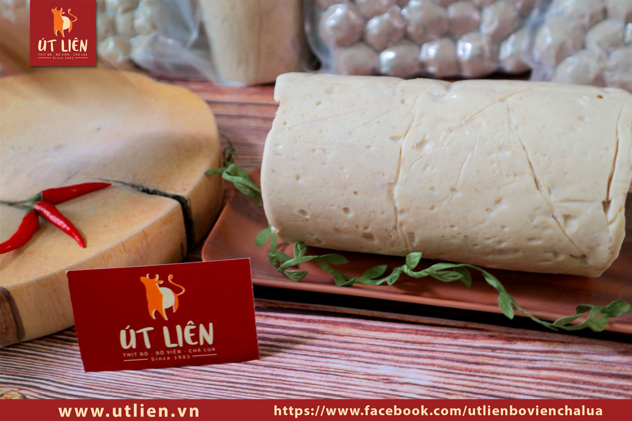chả lụa ngon ở tphcm