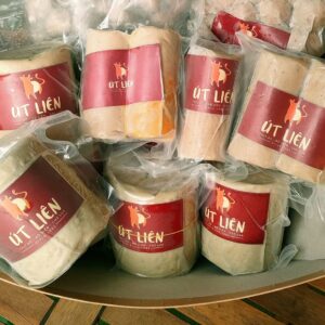 Chả lụa gân hột tiêu xanh đảm bảo an toàn cho sức khỏe